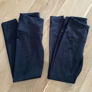 2 pair Yogalicious Brand 7/8 leggings Sz small